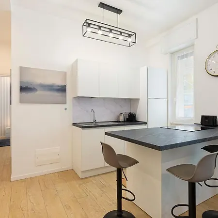 Lägenhet Fantastic Flat Near Sansiro Stadio *